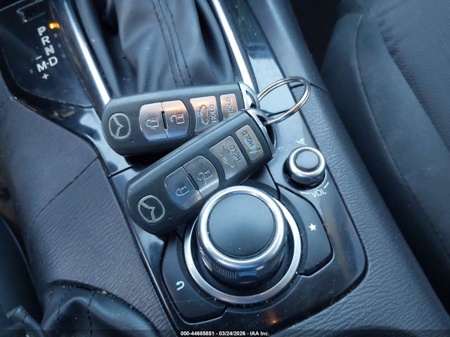 JM1BM1T75G1314811 Mazda Mazda3 I Sport