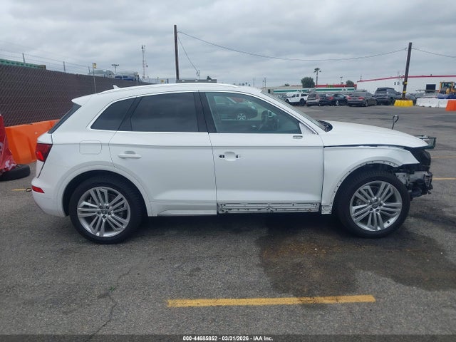 WA1BNAFY0K2087767 Audi Q5 45 Premium