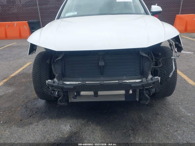 WA1BNAFY0K2087767 Audi Q5 45 Premium