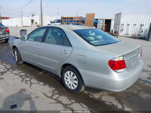 44685864 :رقم المزاد ، 4T1BE32K25U029022 vin ، 2005 Toyota Camry Le مزاد بيع