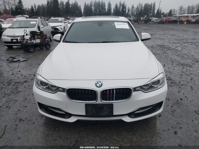 44685895 :رقم المزاد ، WBA3B3C52EF545036 vin ، 2014 Bmw 328i Xdrive مزاد بيع