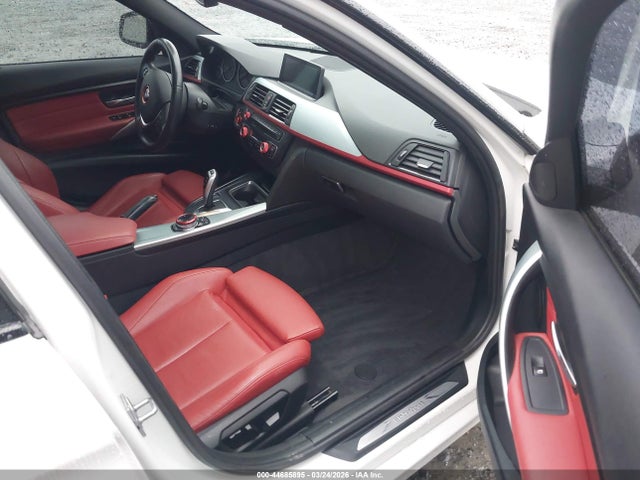 44685895 :رقم المزاد ، WBA3B3C52EF545036 vin ، 2014 Bmw 328i Xdrive مزاد بيع
