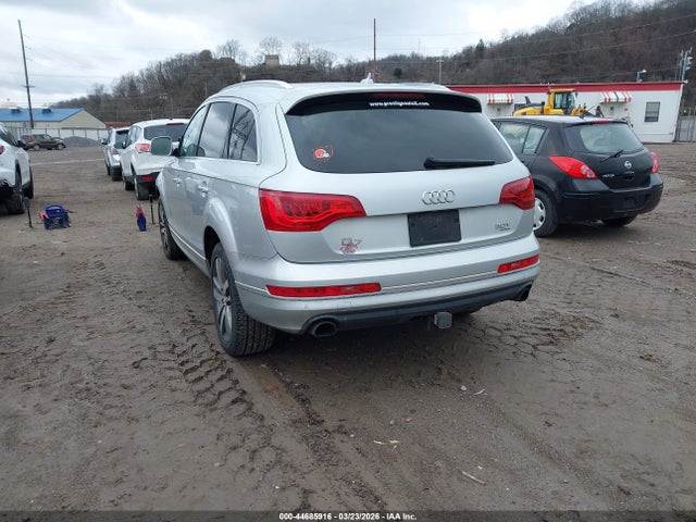 2015 AUDI Q7 WA1LGAFE3FD018361 Photo 2