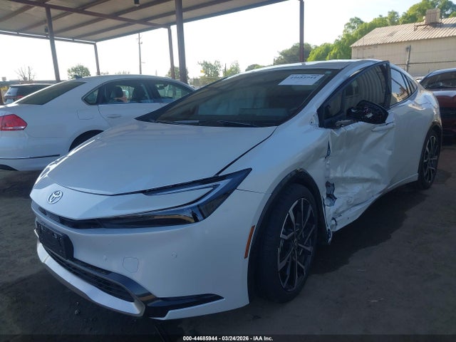 JTDACACU1T3055964 Toyota Prius Plug-in Hybrid Xse