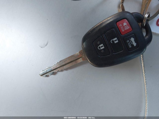 4T1BF1FK3EU358470 Toyota Camry Se Sport