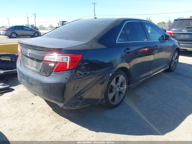 4T1BF1FK3EU358470 Toyota Camry Se Sport