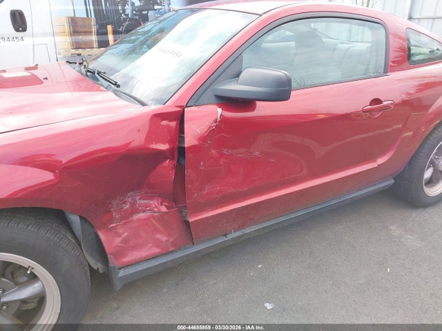 2005 FORD MUSTANG 1ZVFT80N555110335 Photo 5