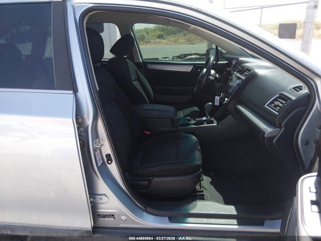 2018 Subaru Outback 2.5i Premium მანქანა იყიდება აუქციონზე, vin: 4S4BSACC4J3353495, აუქციონის ნომერი: 44685984