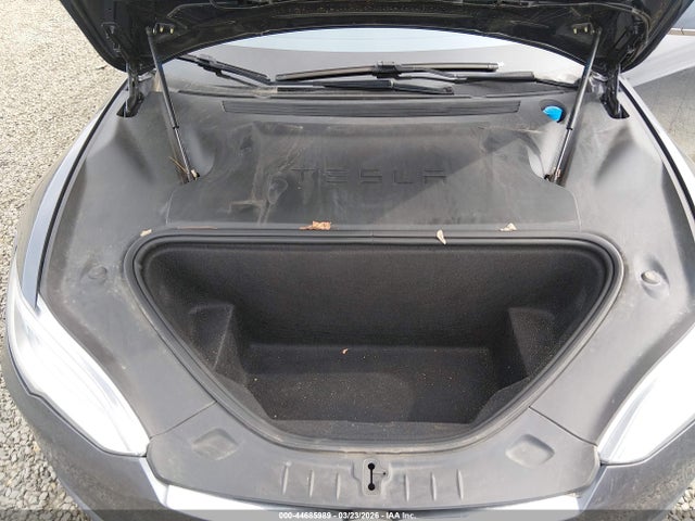 Продаж на аукціоні авто 2019 Tesla Model S 100d/75d/long Range/standard Range, vin: 5YJSA1E28KF304039, номер лоту: 44685989