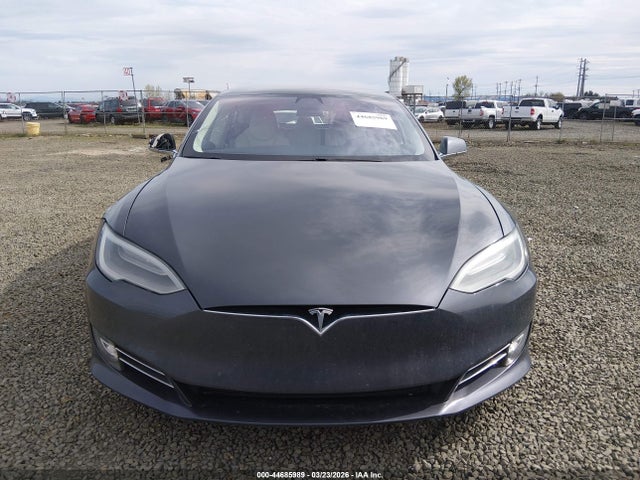 Продаж на аукціоні авто 2019 Tesla Model S 100d/75d/long Range/standard Range, vin: 5YJSA1E28KF304039, номер лоту: 44685989