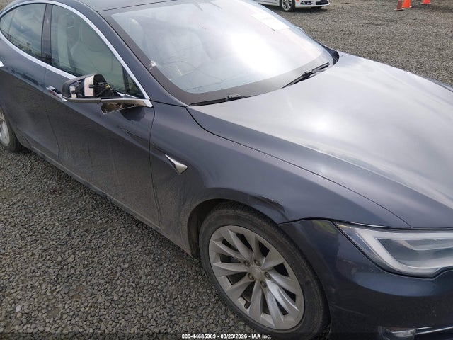 Продаж на аукціоні авто 2019 Tesla Model S 100d/75d/long Range/standard Range, vin: 5YJSA1E28KF304039, номер лоту: 44685989