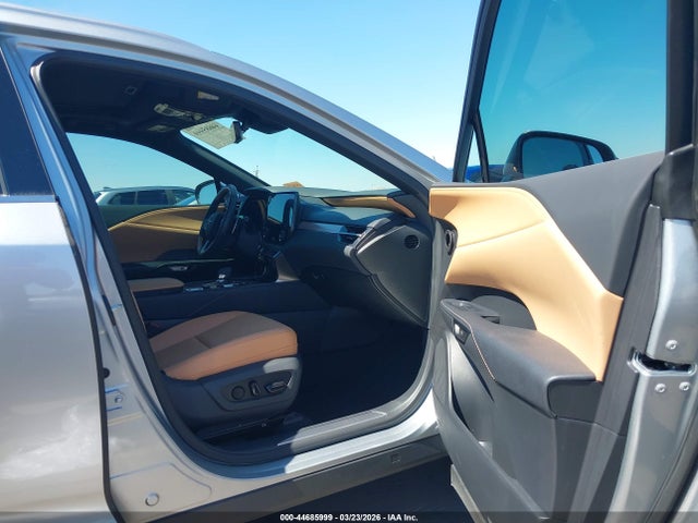44685999 :رقم المزاد ، 2T2BBMCA2RC047088 vin ، 2024 Lexus Rx 350h Premium مزاد بيع