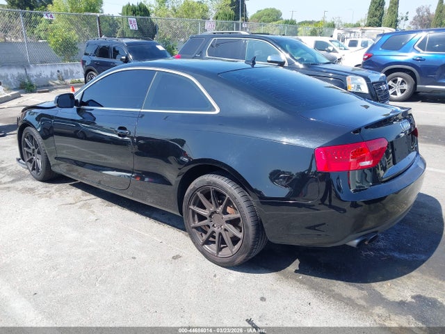 2015 AUDI A5 WAUCFAFR6FA024925 Photo 2