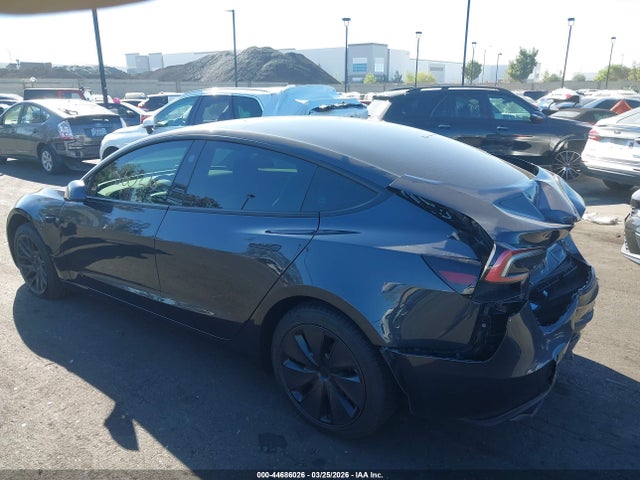 2024 Tesla Model 3 Long Range Dual Motor All-wheel Drive/rear-wheel Drive მანქანა იყიდება აუქციონზე, vin: 5YJ3E1EAXRF730311, აუქციონის ნომერი: 44686026