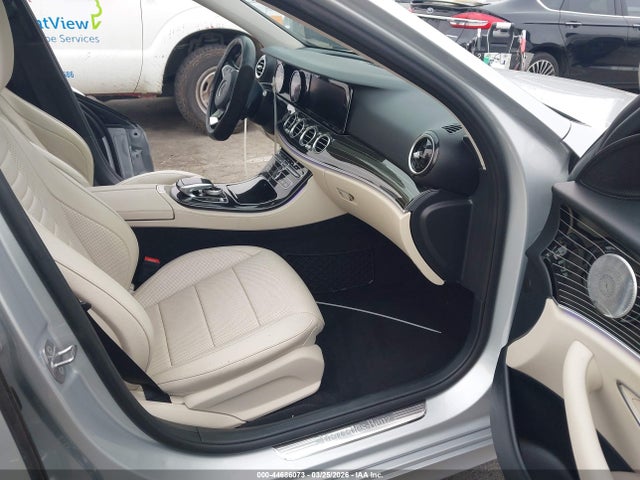 WDDZF4JBXHA116752 Mercedes-Benz E 300