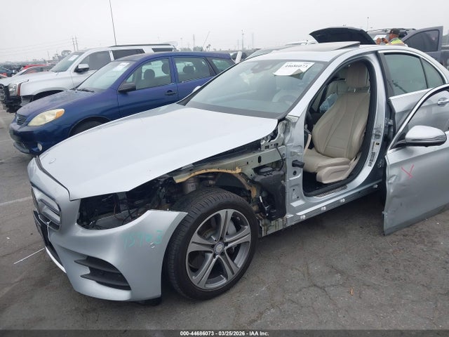 WDDZF4JBXHA116752 Mercedes-Benz E 300