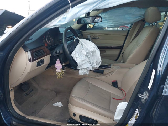 44686076 :رقم المزاد ، WBAPH5C52BA444146 vin ، 2011 Bmw 328i مزاد بيع