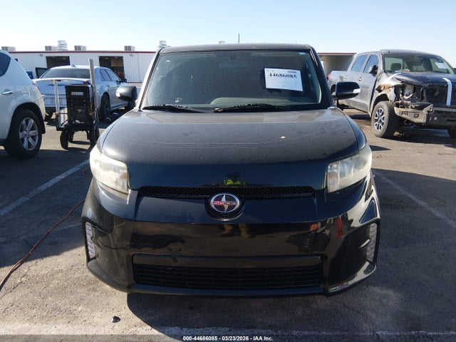 Scion XB 2014 JTLZE4FE4EJ059805 Image 12