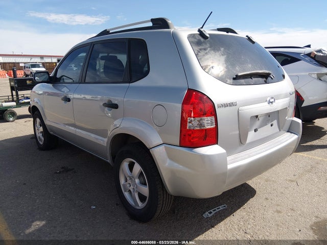 2007 HYUNDAI TUCSON KM8JM12B57U617888 Photo 2