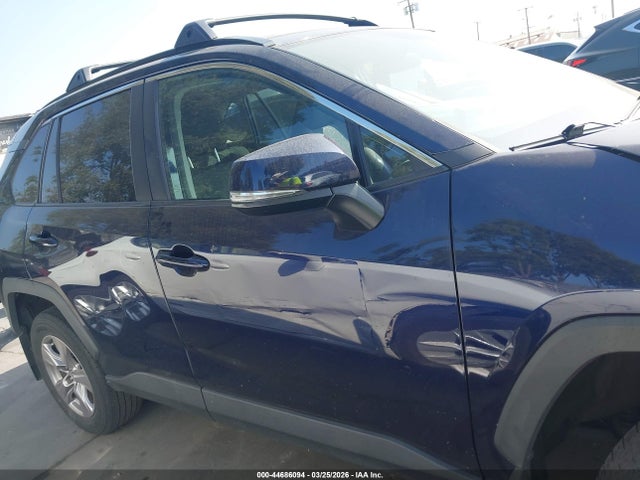 Toyota Rav4 Xle 2023 2T3W1RFV9PW246100 Image 13