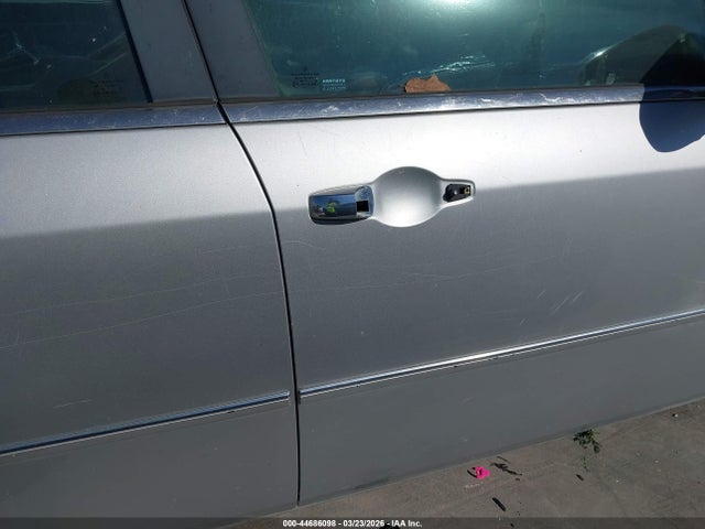 2005 CHRYSLER 300C 2C3JA63H75H672585 Photo 5