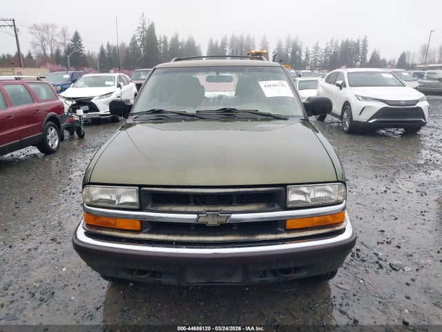 44686120 :رقم المزاد ، 1GNDT13W612228189 vin ، 2001 Chevrolet Blazer Ls مزاد بيع