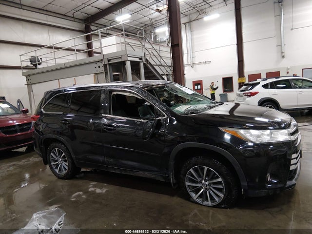 Toyota Highlander Xle 2018 5TDJZRFH3JS541635 Image 6