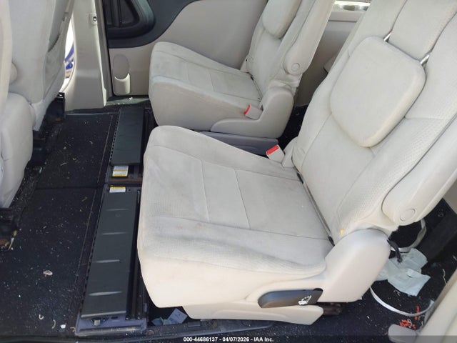 44686137 :رقم المزاد ، 2C4RDGDG4CR235782 vin ، 2012 Dodge Grand Caravan Crew مزاد بيع