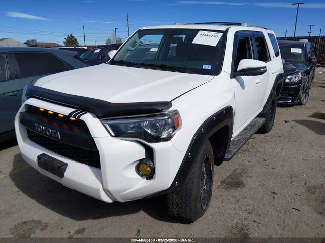 44686150 :رقم المزاد ، JTEBU5JR1H5450127 vin ، 2017 Toyota 4runner مزاد بيع