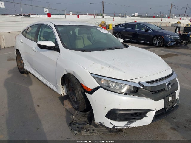 Honda Civic Lx 2018 2HGFC2F51JH564271 Image 6