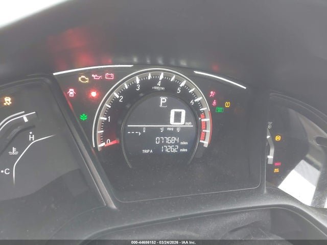 Honda Civic Lx 2018 2HGFC2F51JH564271 Image 7