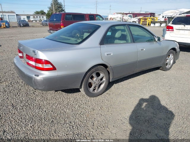 Aukcja sprzedaży 2001 Lexus Es 300, vin: JT8BF28G315108135, numer aukcji: 44686160