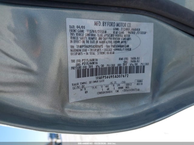44686163 :رقم المزاد ، 1FAFP56U95A307672 vin ، 2005 Ford Taurus Sel مزاد بيع