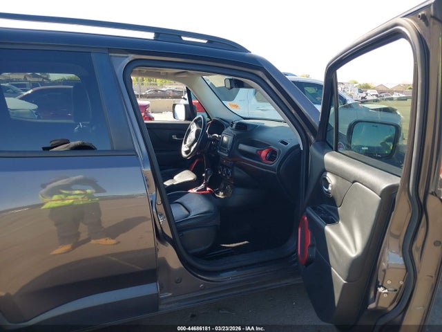 Jeep Renegade Trailhawk 2016 ZACCJBCTXGPD65172 Image 5