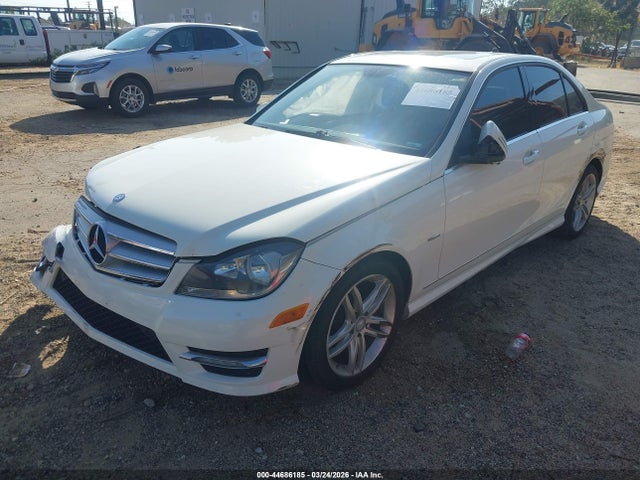 Aukcja sprzedaży 2012 Mercedes-benz C 250 Sport, vin: WDDGF4HBXCA647004, numer aukcji: 44686185