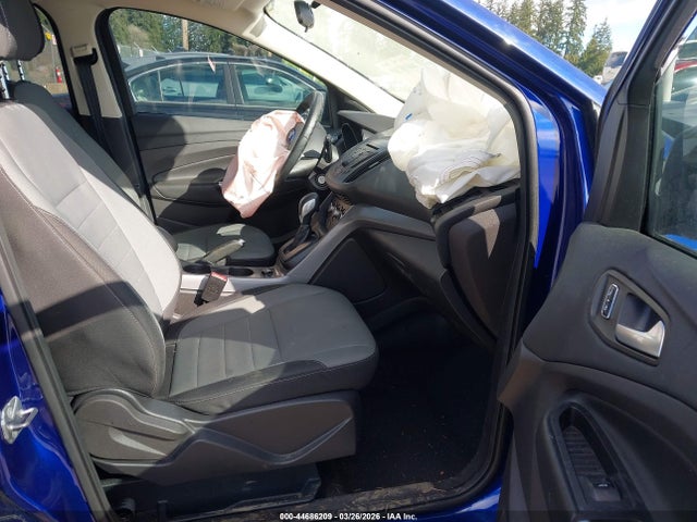 1FMCU0G70GUB64027 Ford ESCAPE SE