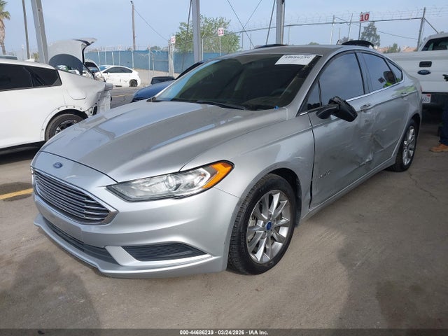 Ford Fusion Hybrid Se 2017 3FA6P0LU5HR312983 Image 2