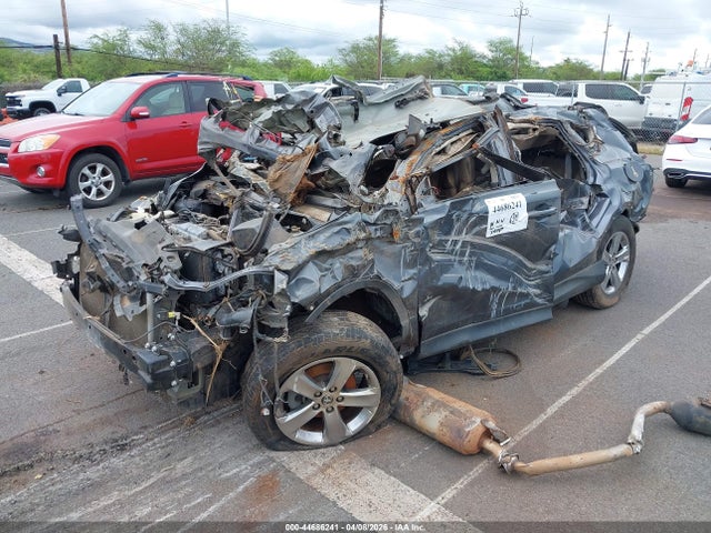 Toyota Rav4 Xle 2015 JTMWFREV5FD058950 Image 2