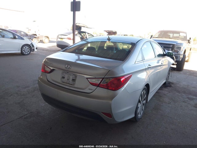 Hyundai Sonata Limited 2014 5NPEC4AC5EH849774 Image 4