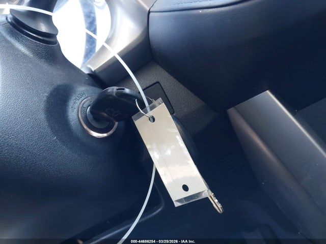 44686254 :رقم المزاد ، JTMBFREV9JJ728704 vin ، 2018 Toyota Rav4 Le مزاد بيع