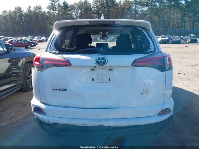 44686254 :رقم المزاد ، JTMBFREV9JJ728704 vin ، 2018 Toyota Rav4 Le مزاد بيع