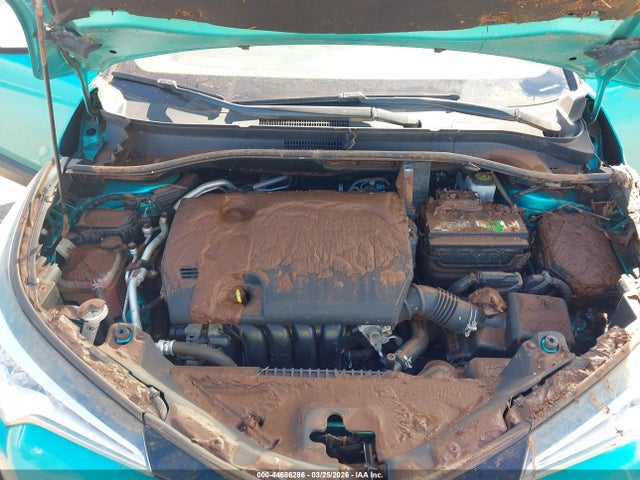 NMTKHMBX4JR054126 Toyota C-hr Xle/xle Premium