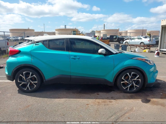 NMTKHMBX4JR054126 Toyota C-hr Xle/xle Premium