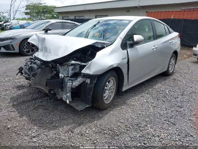 Toyota Prius Le 2021 JTDKAMFU2M3134617 Image 2