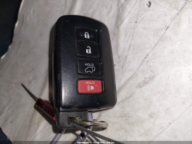 5TDKKRFH4FS116313 Toyota Highlander Xle V6