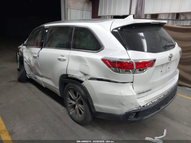 5TDKKRFH4FS116313 Toyota Highlander Xle V6