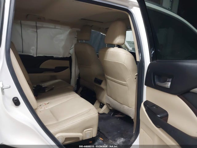 5TDKKRFH4FS116313 Toyota Highlander Xle V6