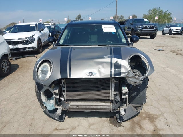 Mini Clubman Cooper 2016 WMWLN5C56G2E07144 Image 12