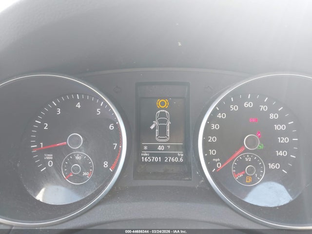 Продажа на аукционе авто 2010 Volkswagen Golf 4-door, vin: WVWDB7AJ4AW410519, номер лота: 44686344