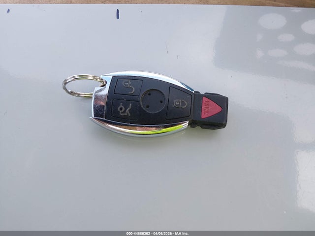 44686362 :رقم المزاد ، WDDGF54X19F238344 vin ، 2009 Mercedes-benz C 300 مزاد بيع